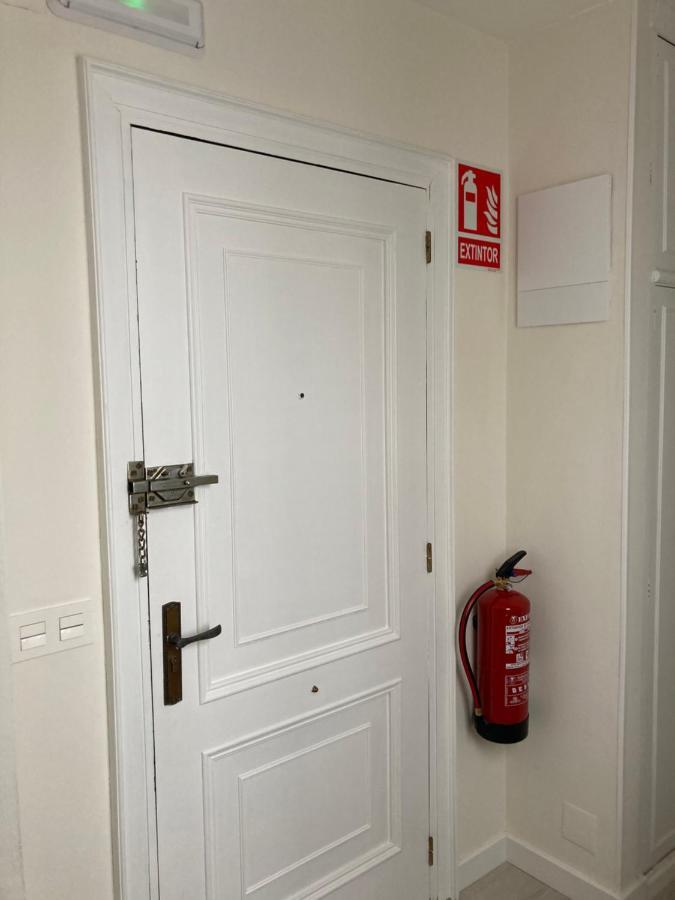 Apartment Gascona 26 - Pleno Centro, Muy Tranquilo, Parking Gratis En Mismo Edificio, Ascensor, Wifi Oviédo